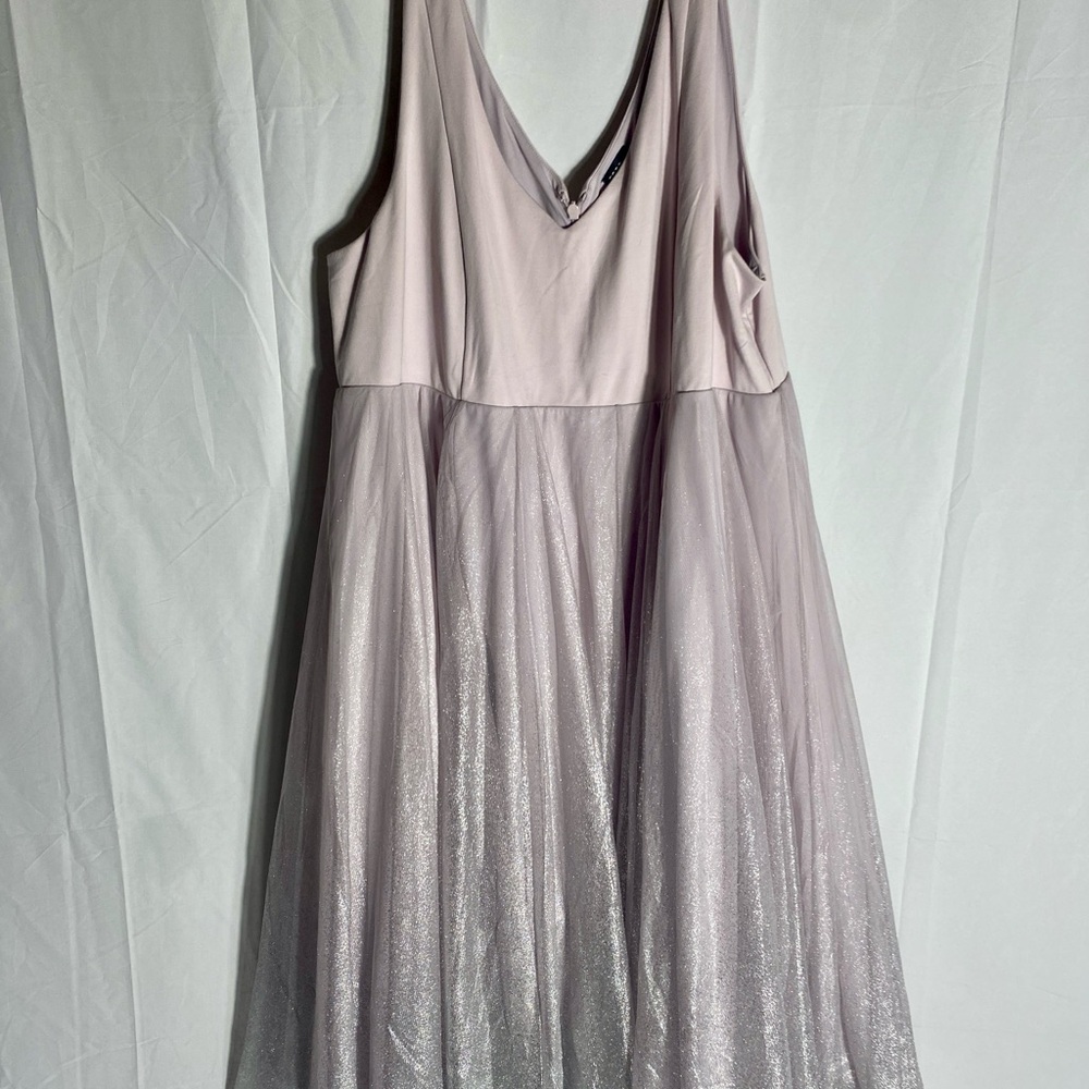 Elegant Lavender Sleeveless Ballgown Dress Torrid 26
